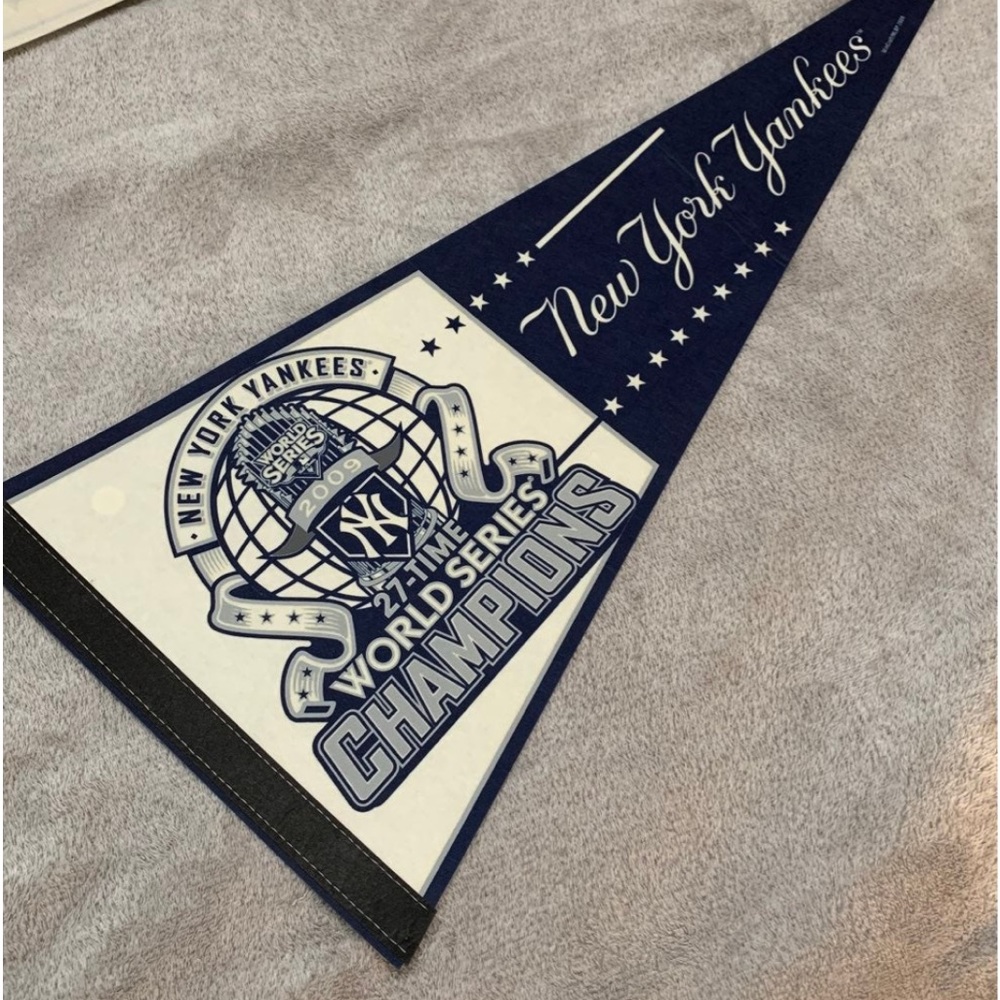 2009 New York Yankees Championship banner